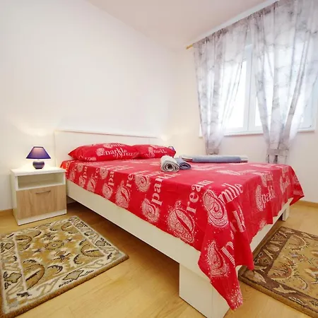 Smiljka Apartment *